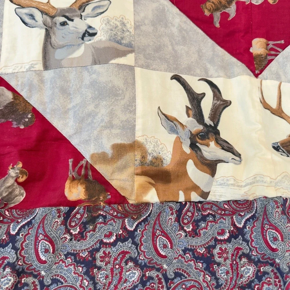 Handmade‎ Wildlife Quilt Wall Hanging Bear Deer Wolf Log Cabin Patchwork 59.5x60
